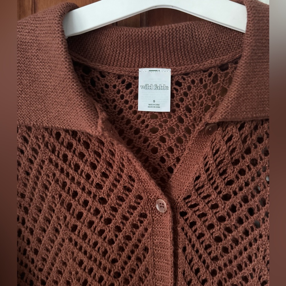 Crochet short sleeve top - Picture 2 of 3